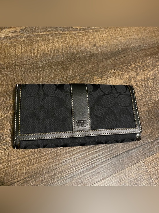 Coach Handbags - Coach Black Wallet Womens Snap Trifold Zipper Pocket